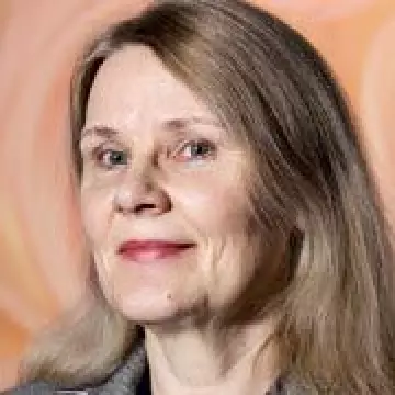 Agnes Anton 
